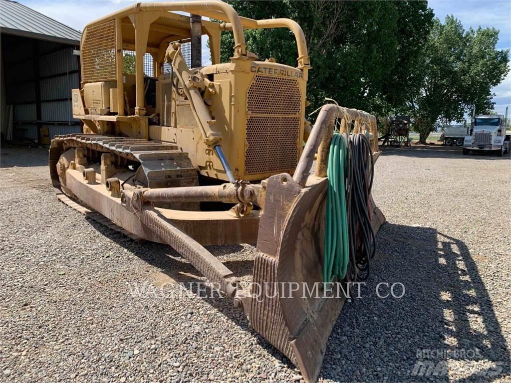 CAT D8H Buldožeri gusjeničari