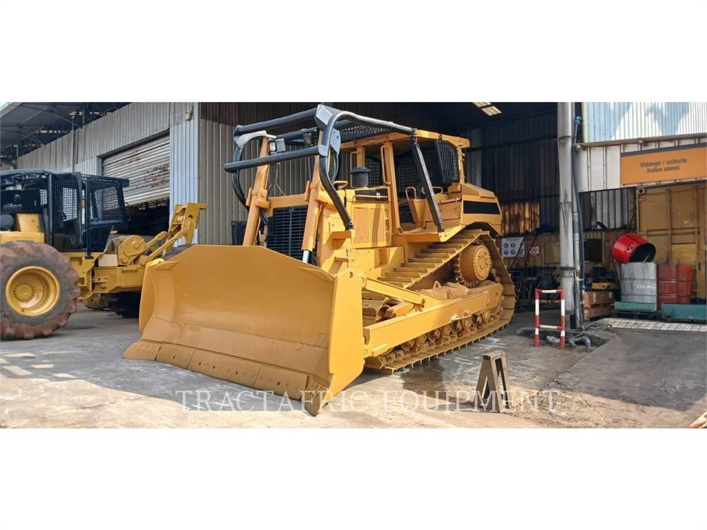 CAT D8N Buldožeri gusjeničari