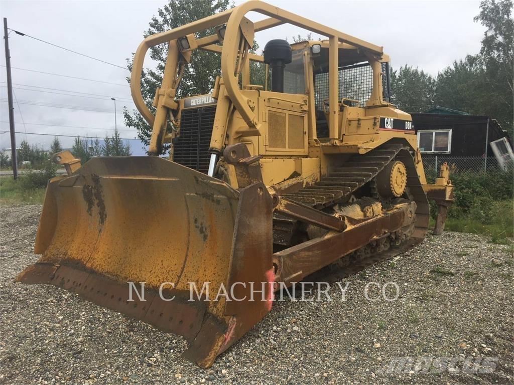 CAT D8N Buldožeri gusjeničari