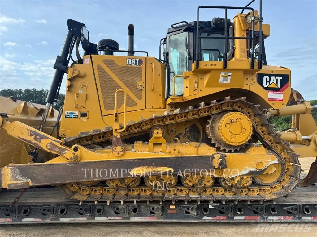 CAT D8T Buldožeri gusjeničari