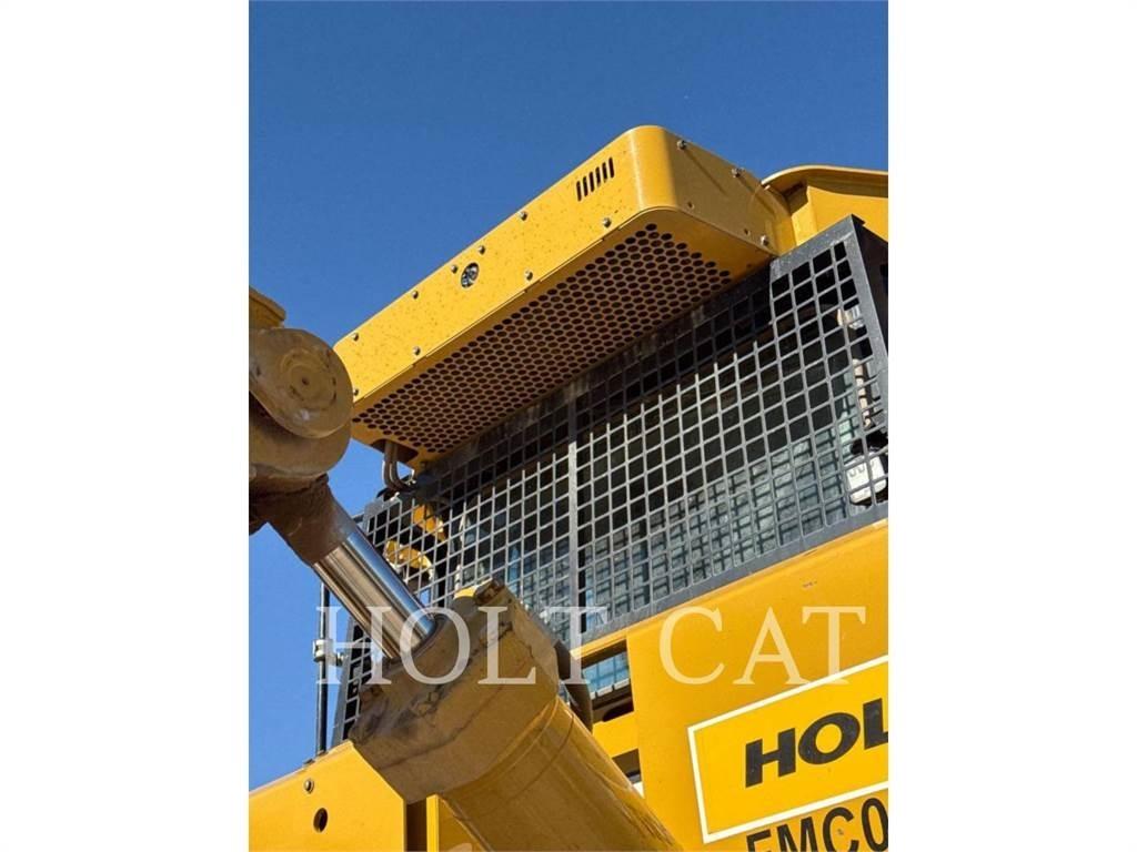 CAT D8T Buldožeri gusjeničari