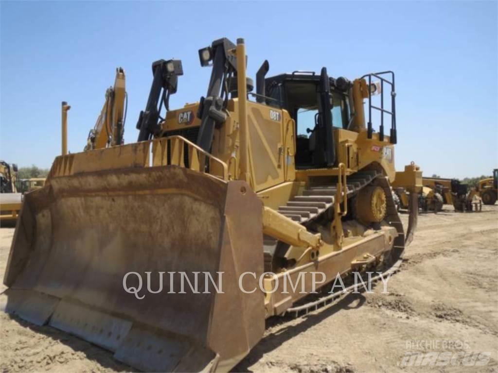 CAT D8T Buldožeri gusjeničari