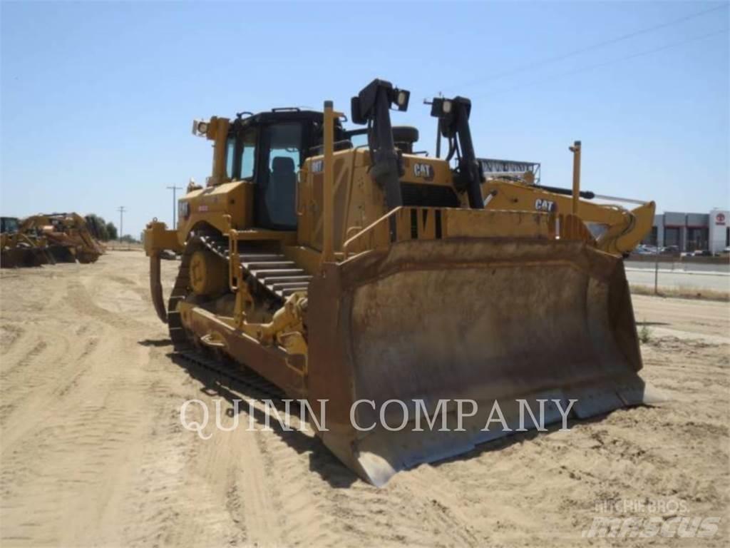 CAT D8T Buldožeri gusjeničari