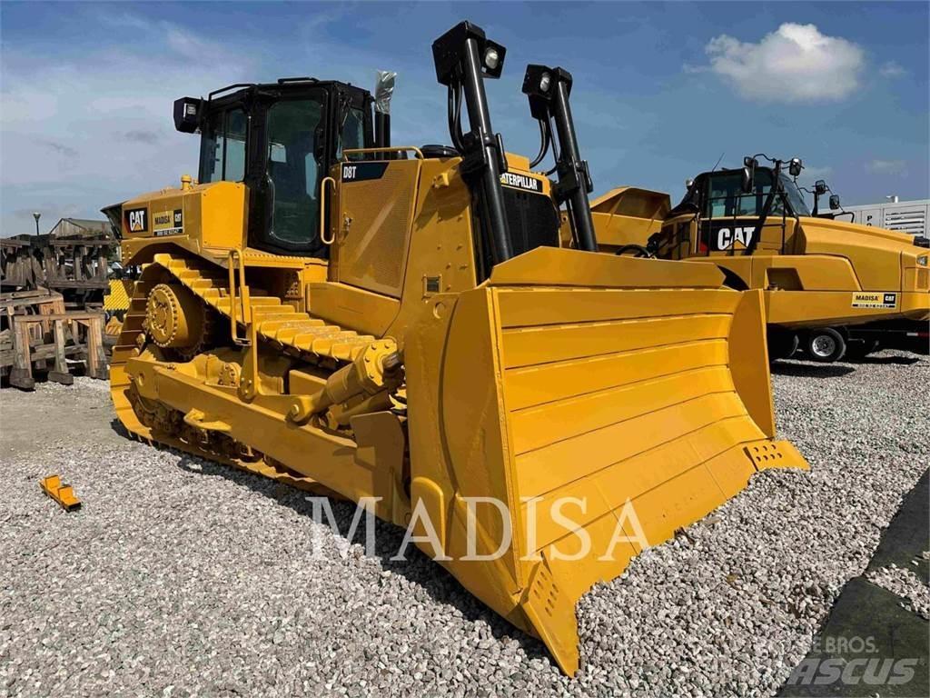 CAT D8T Buldožeri gusjeničari