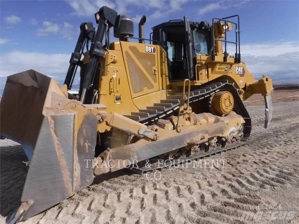 CAT D8T Buldožeri gusjeničari