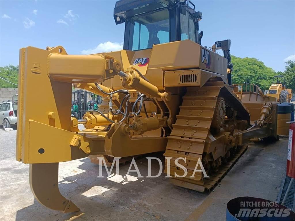CAT D8T Buldožeri gusjeničari