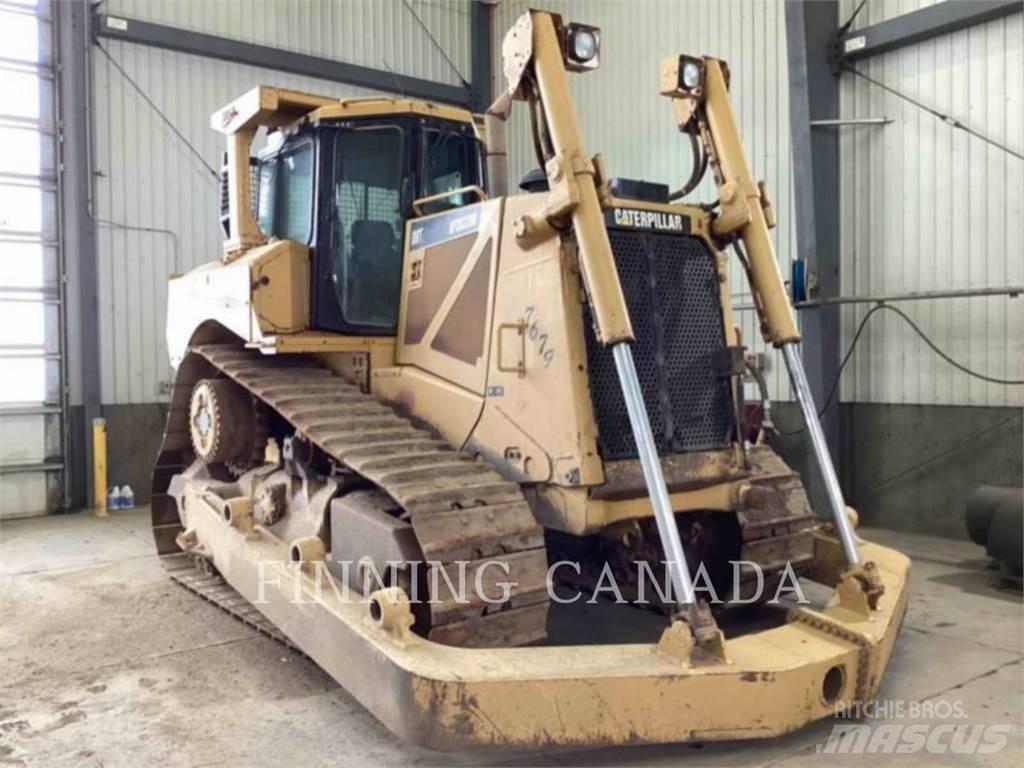 CAT D8T Buldožeri gusjeničari
