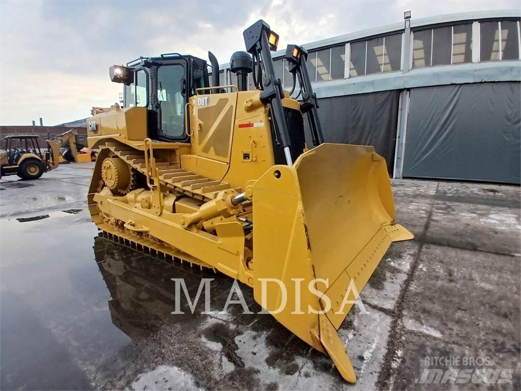 CAT D8T Buldožeri gusjeničari