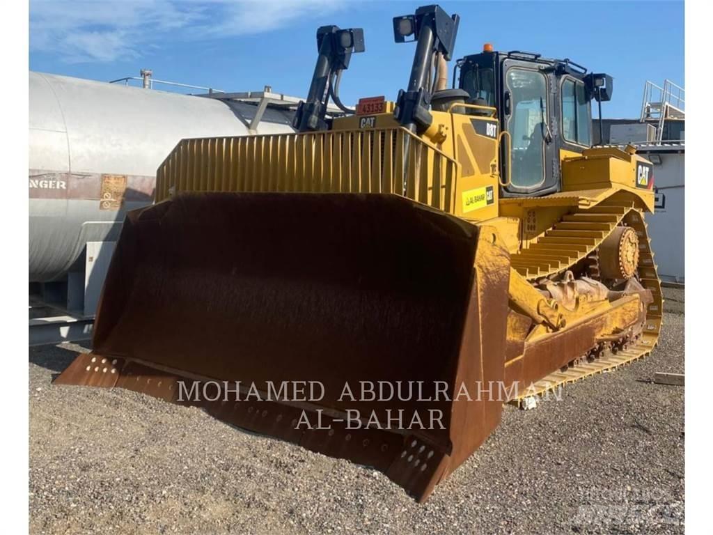 CAT D8T Buldožeri gusjeničari
