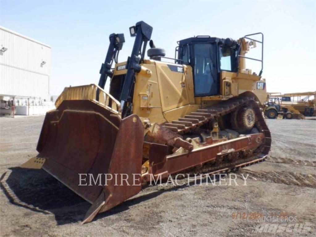 CAT D8T Buldožeri gusjeničari