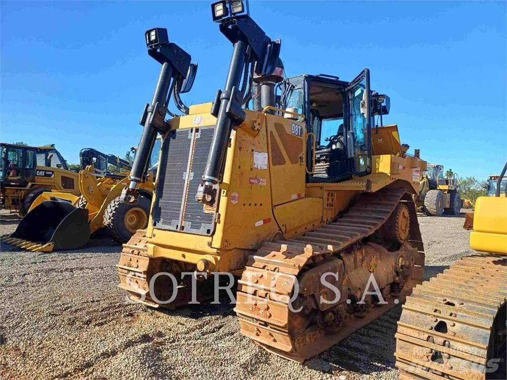 CAT D8T Buldožeri gusjeničari