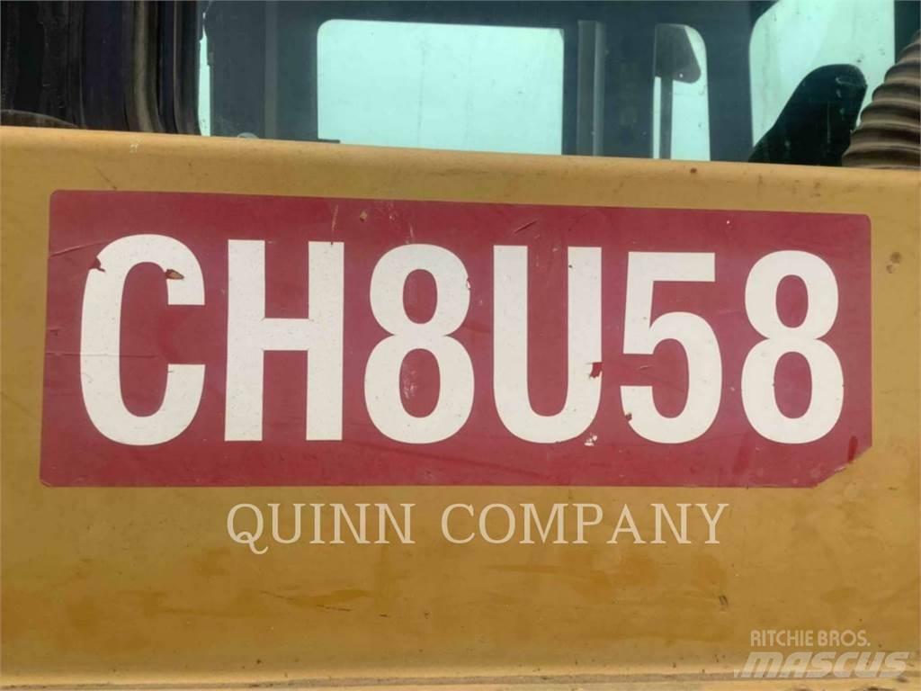 CAT D8T Buldožeri gusjeničari