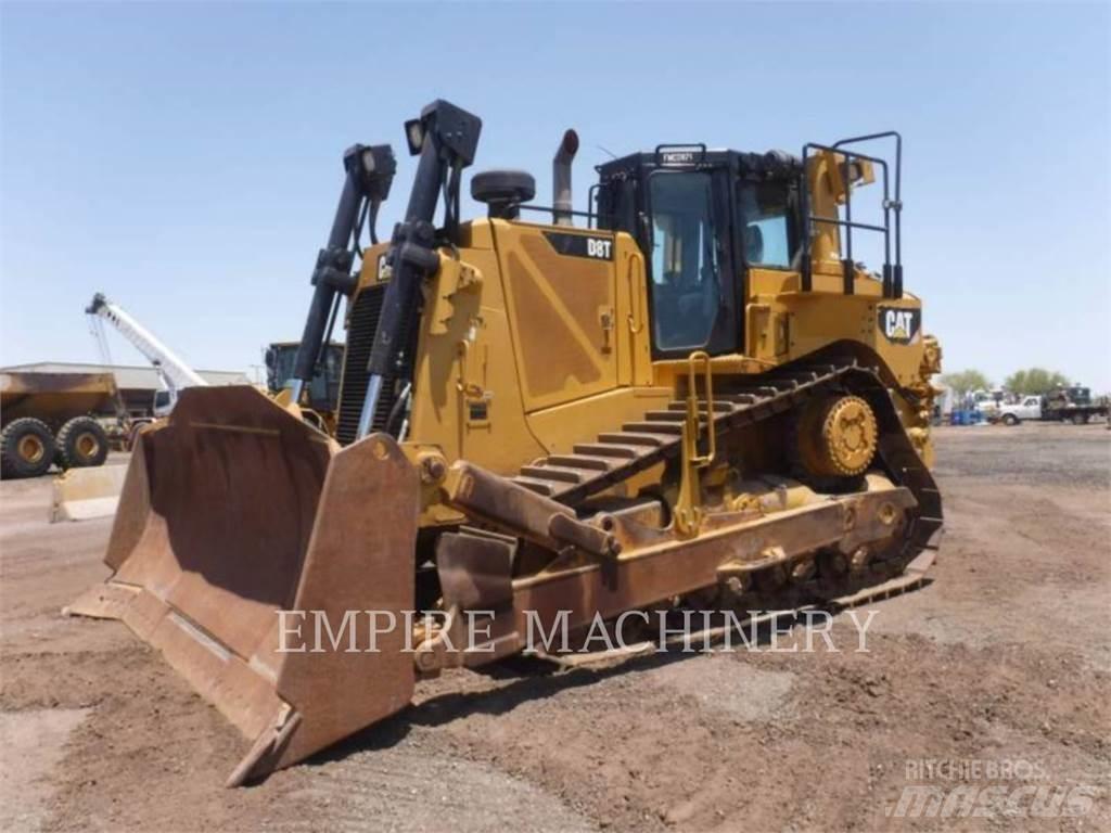 CAT D8T Buldožeri gusjeničari