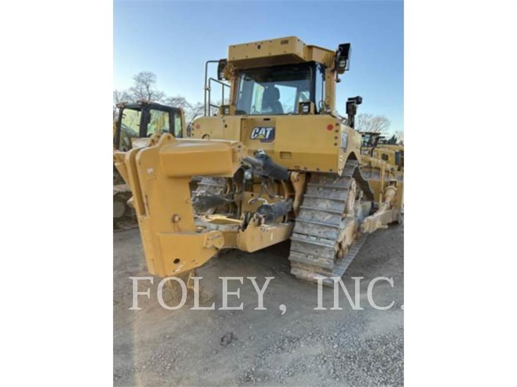 CAT D8T Buldožeri gusjeničari