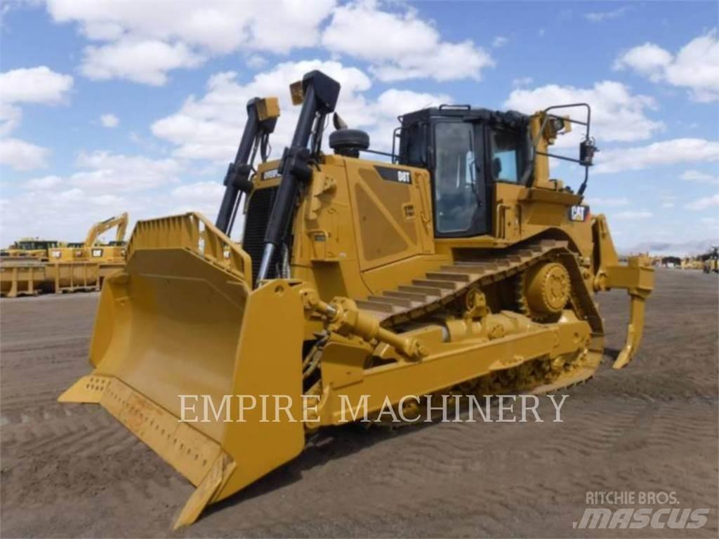 CAT D8T Buldožeri gusjeničari