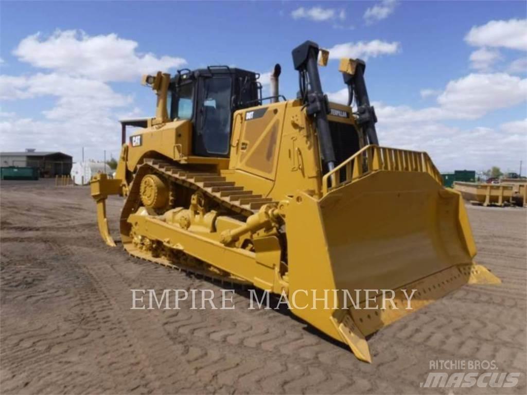 CAT D8T Buldožeri gusjeničari