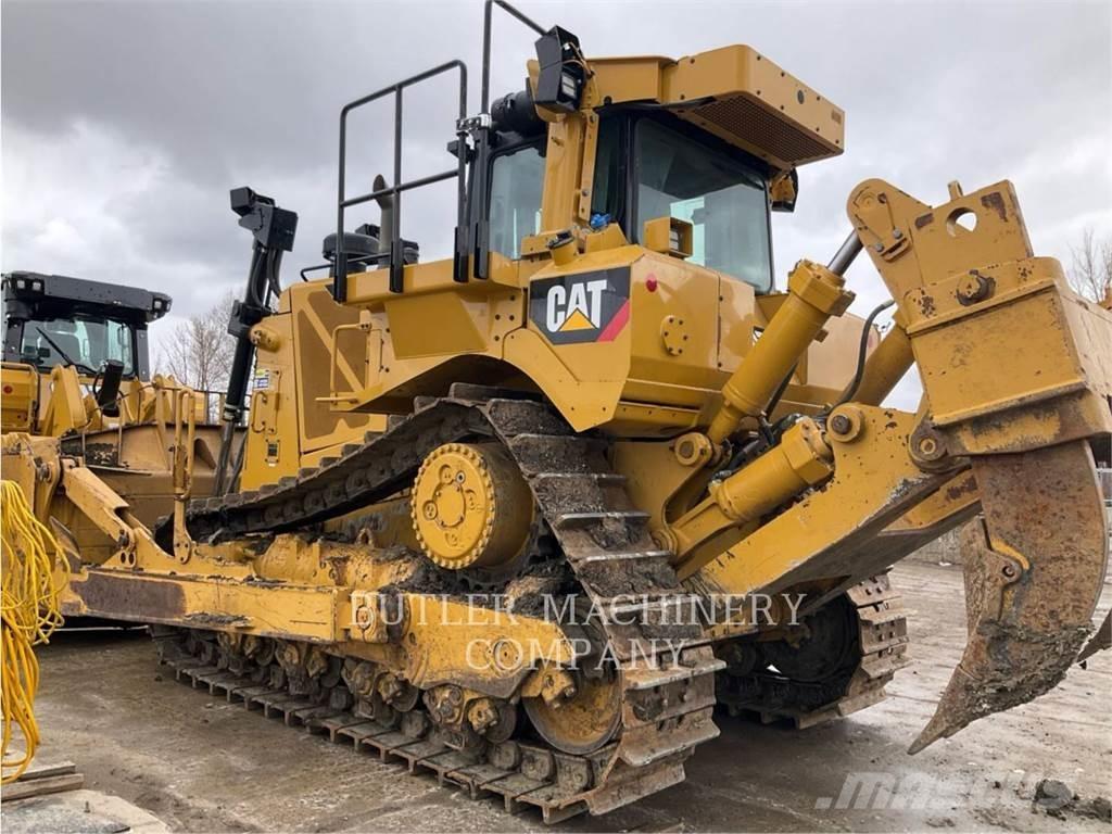 CAT D8T Buldožeri gusjeničari