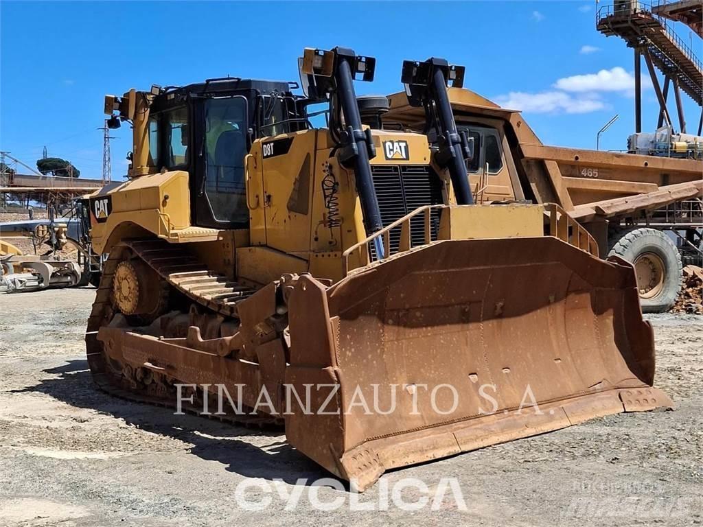 CAT D8T Buldožeri gusjeničari