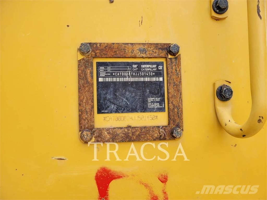 CAT D8T Buldožeri gusjeničari