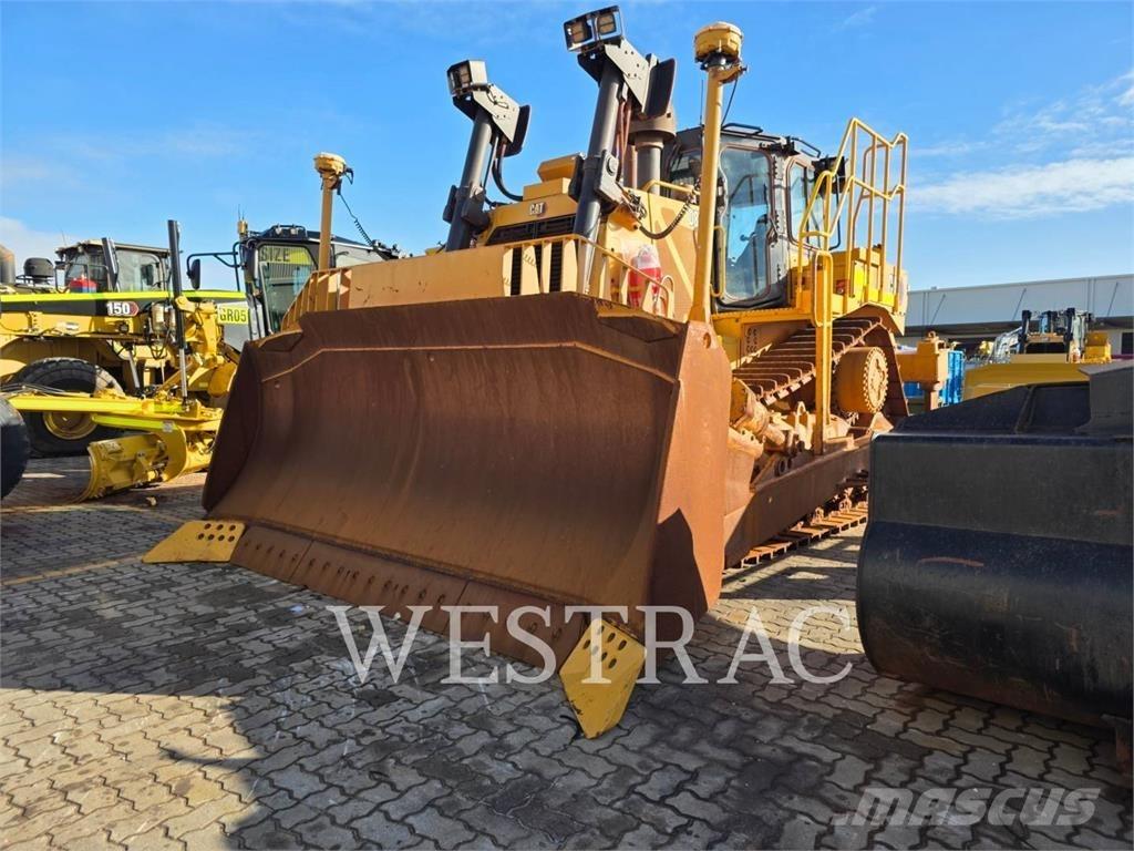 CAT D8T Buldožeri gusjeničari