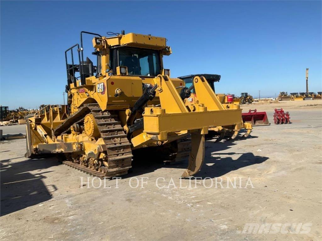 CAT D8T Buldožeri gusjeničari