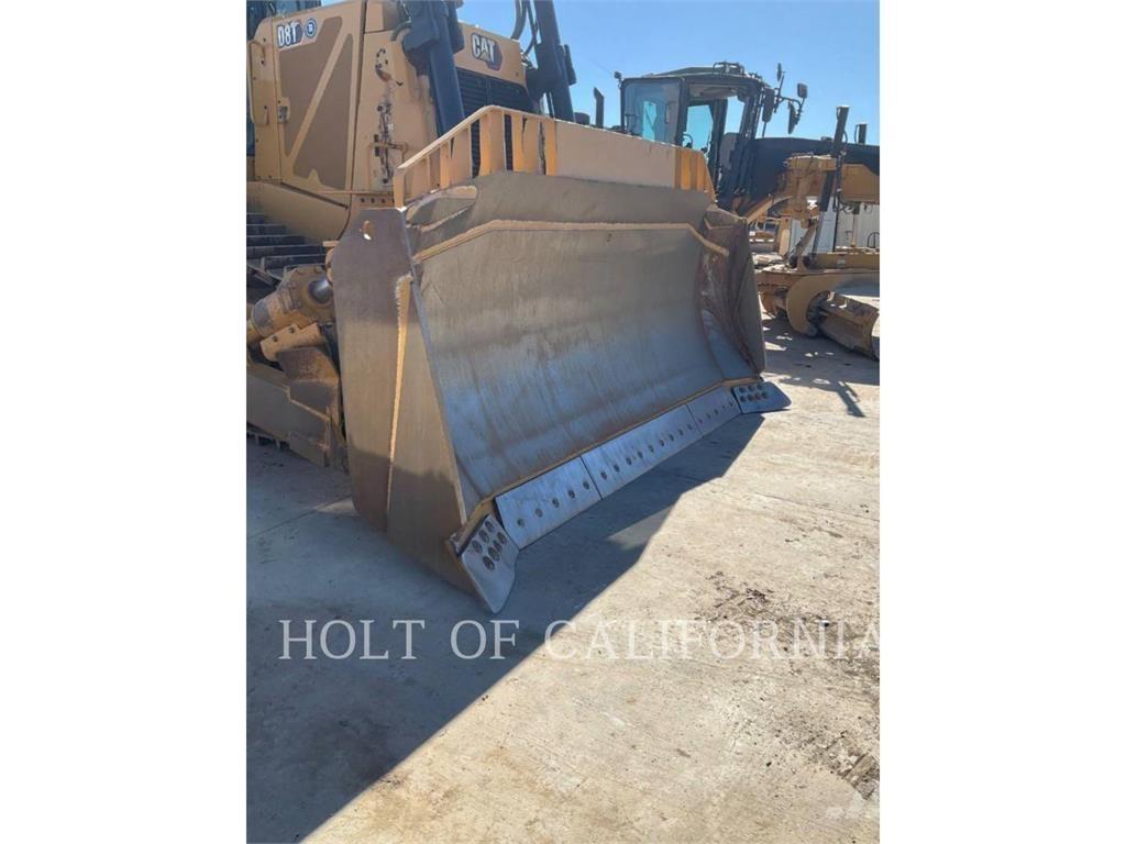 CAT D8T Buldožeri gusjeničari
