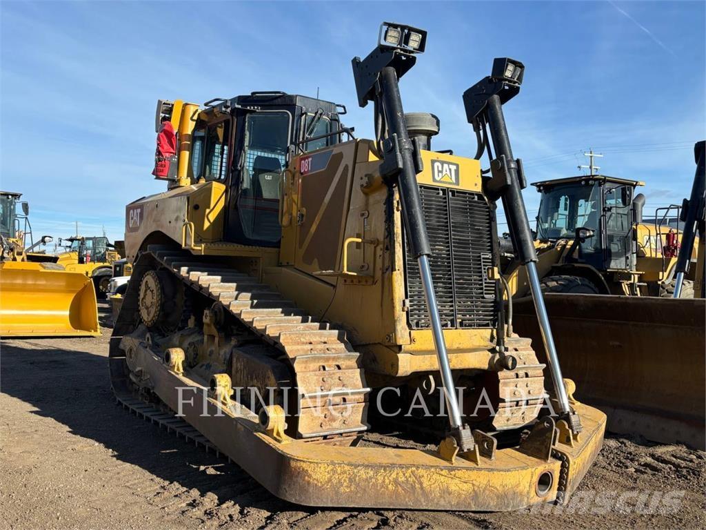 CAT D8T Buldožeri gusjeničari