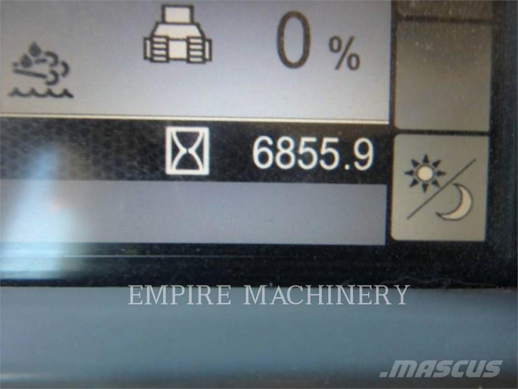 CAT D8T Buldožeri gusjeničari