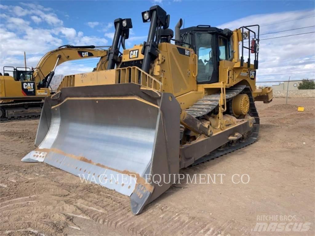 CAT D8T Buldožeri gusjeničari