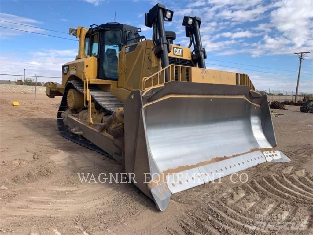 CAT D8T Buldožeri gusjeničari