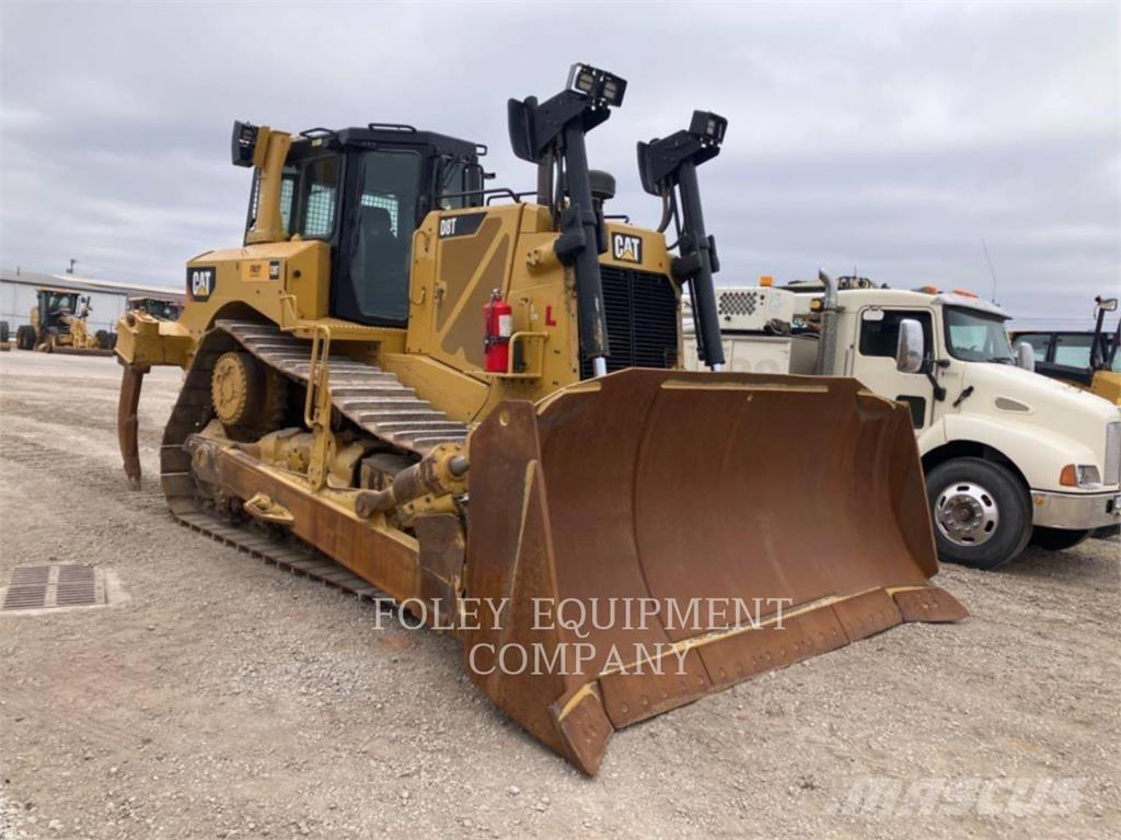 CAT D8T Buldožeri gusjeničari