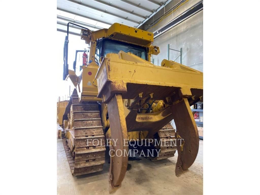 CAT D8T-21A Buldožeri gusjeničari
