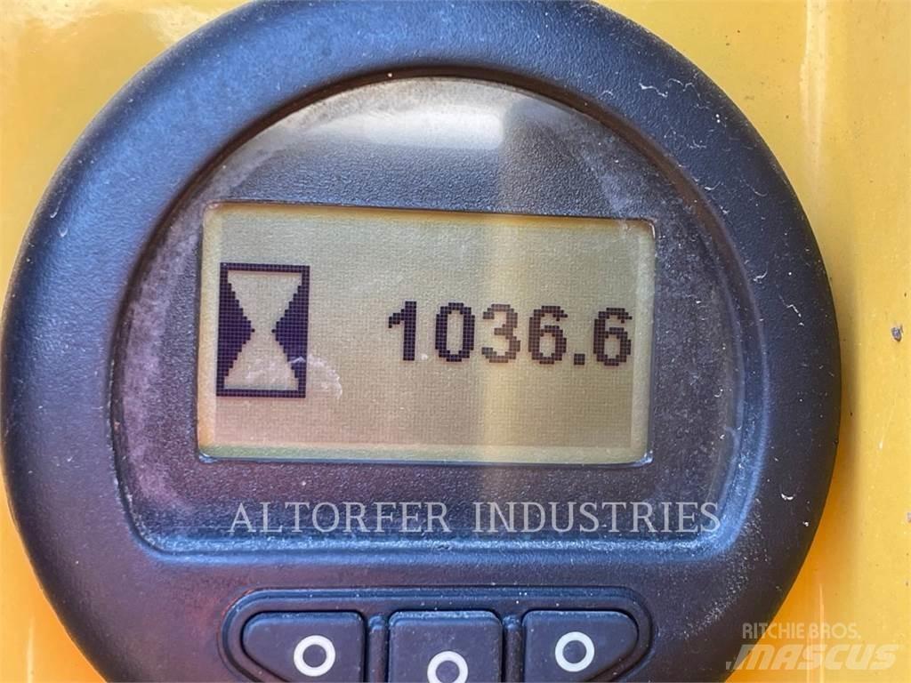 CAT D8T W Buldožeri gusjeničari