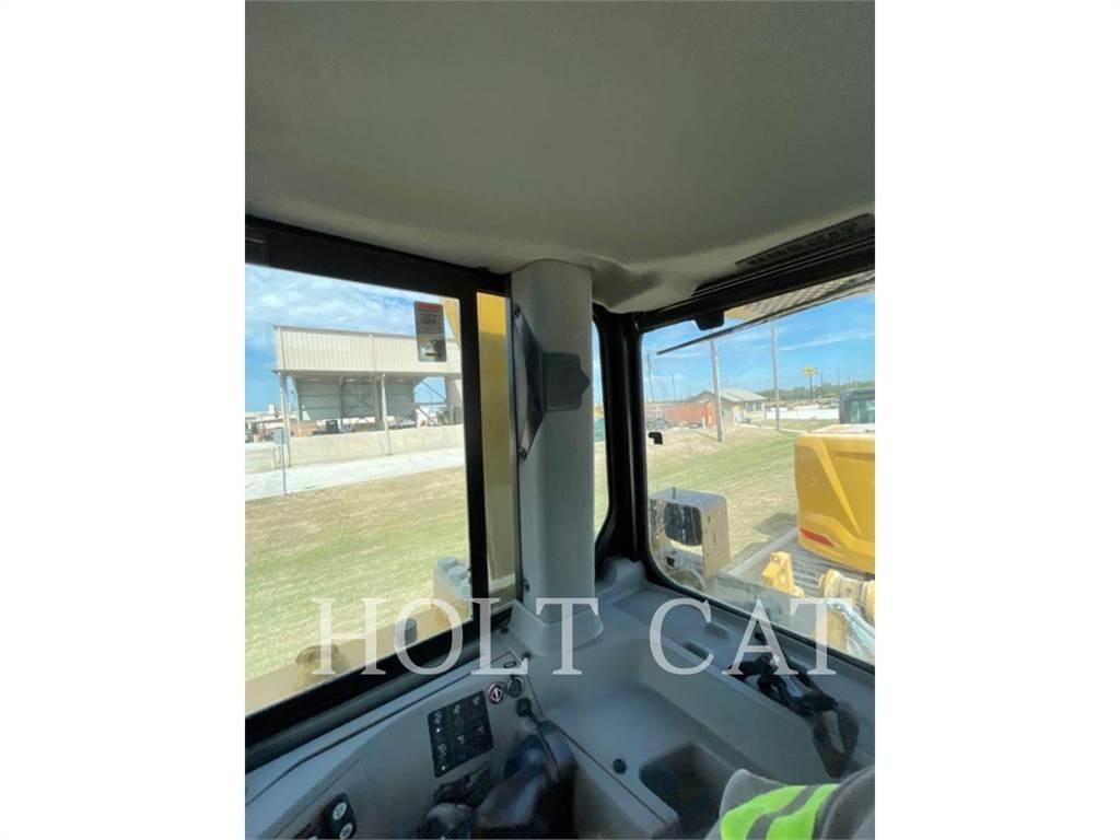 CAT D8T WHA Buldožeri gusjeničari