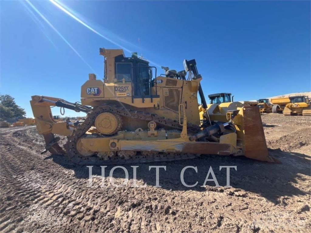 CAT D9 Buldožeri gusjeničari