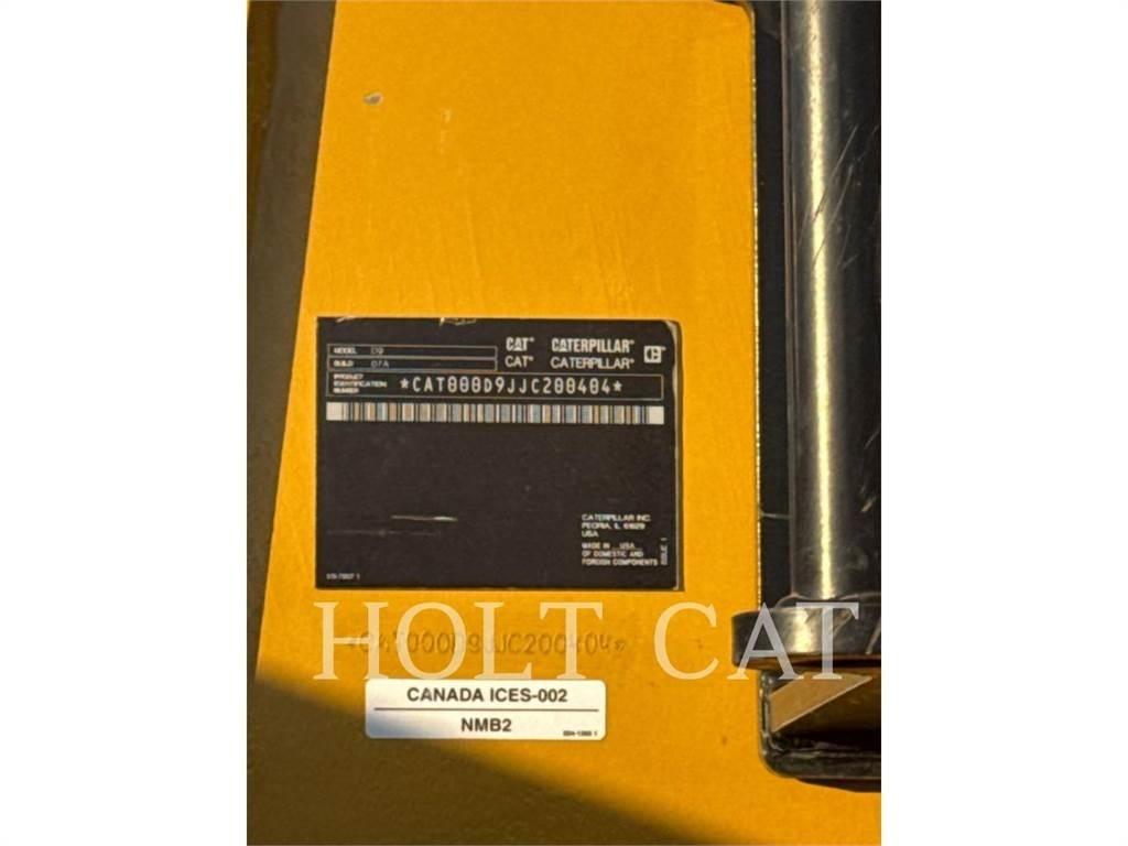 CAT D9 Buldožeri gusjeničari