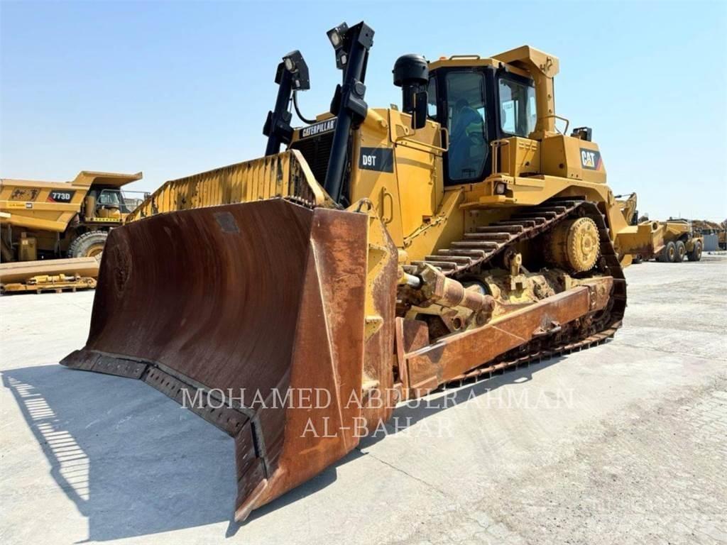 CAT D9T Buldožeri gusjeničari