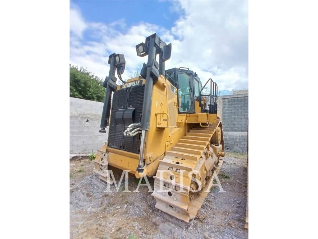 CAT D9T Buldožeri gusjeničari