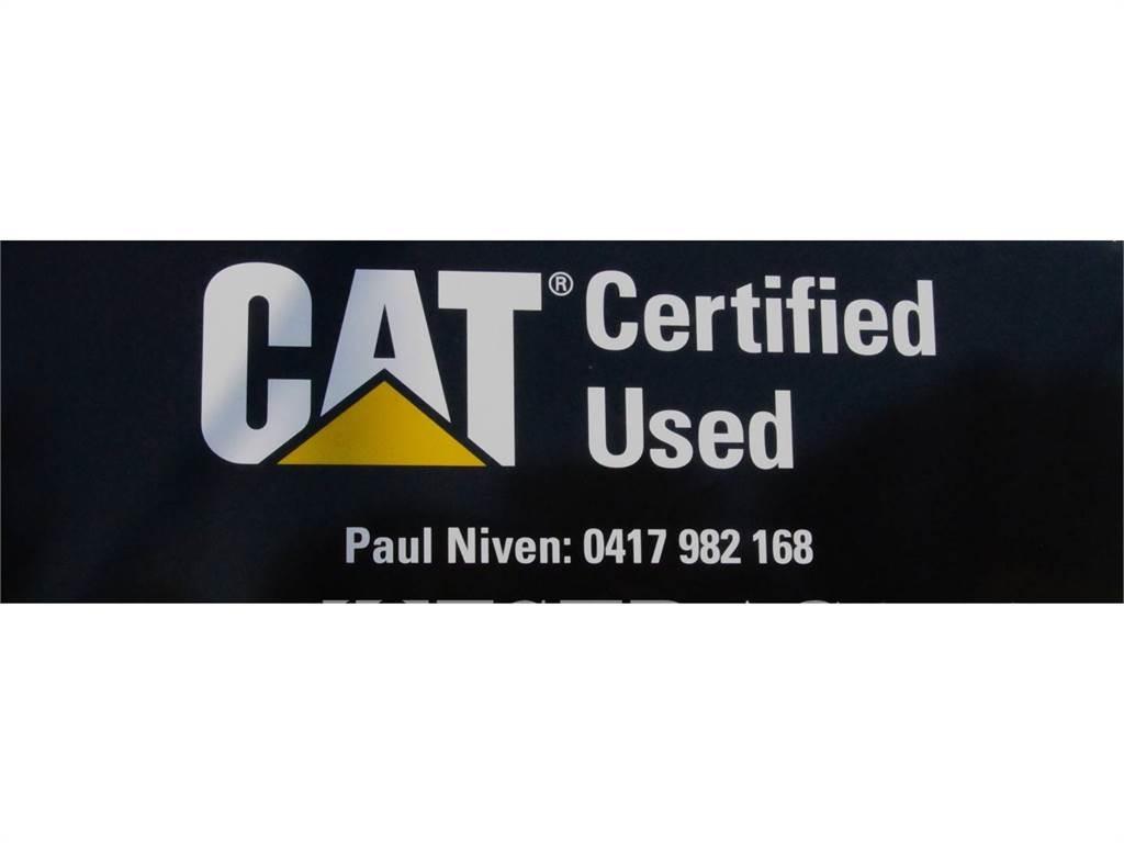 CAT D9T Buldožeri gusjeničari