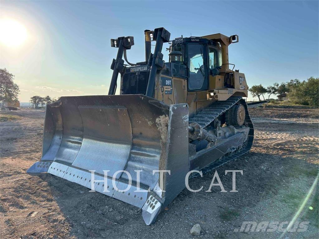 CAT D9T Buldožeri gusjeničari