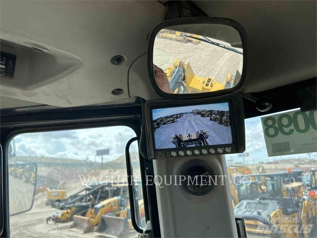 CAT D9T Buldožeri gusjeničari