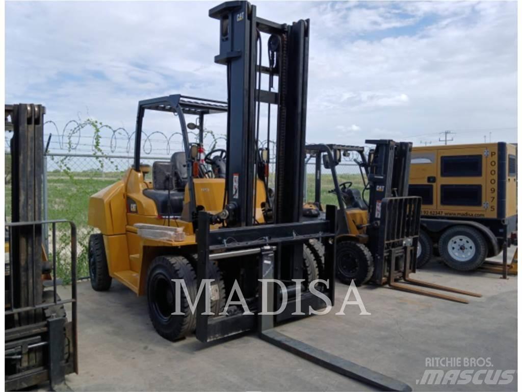 CAT DP70NM Dizelski viličari