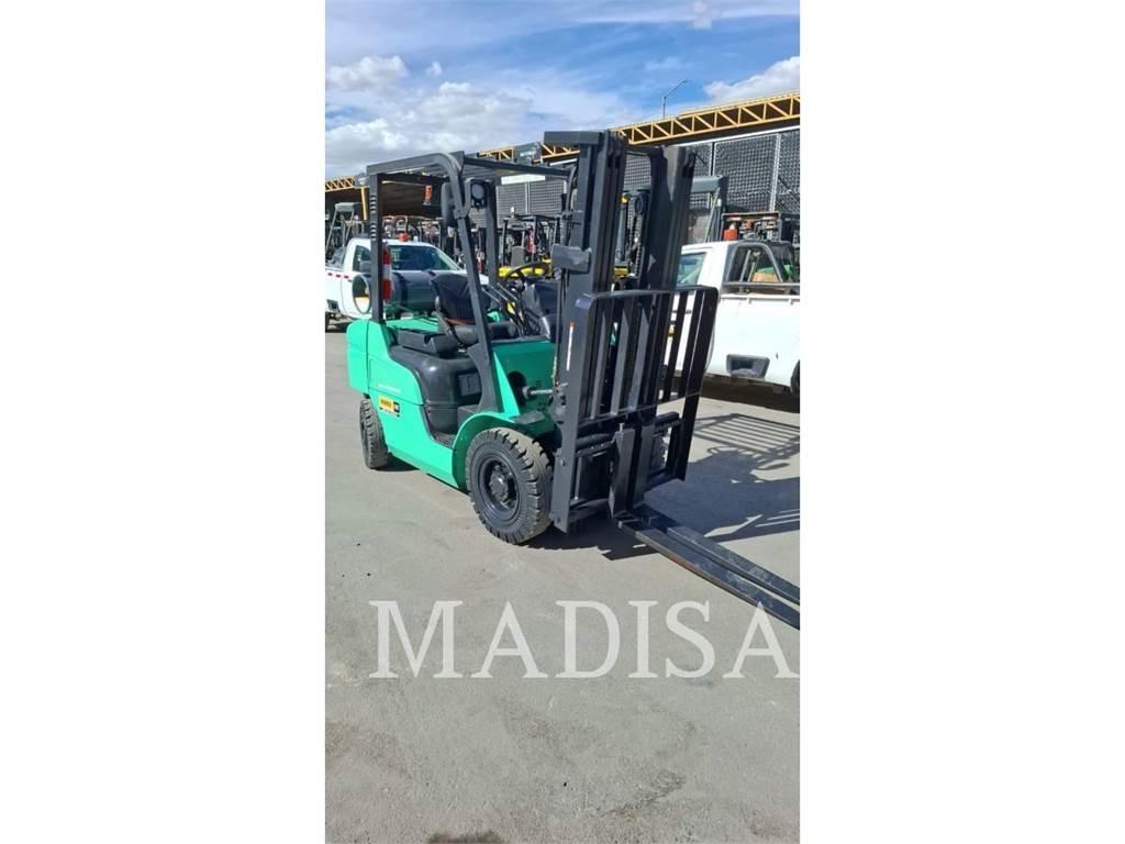 CAT FG25N5 Viličari - ostalo