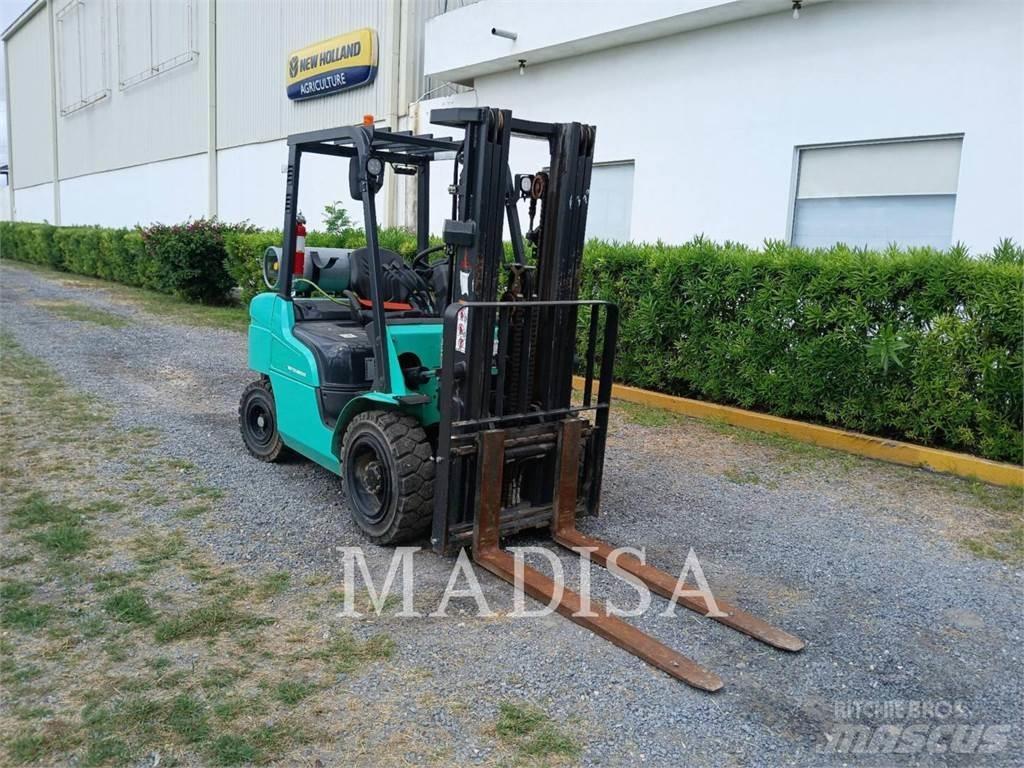 CAT FG30N5-GLE Viličari - ostalo