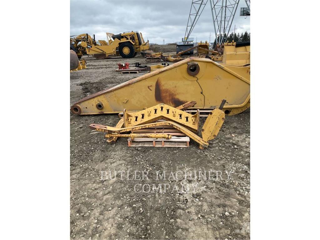 CAT FRONT SCARIFIER Skarifikatori