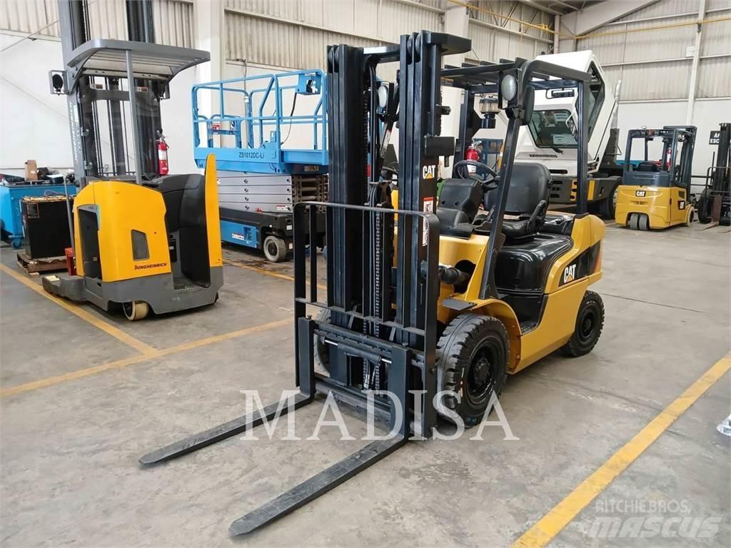 CAT LIFT TRUCKS DP25NM5 Viličari - ostalo