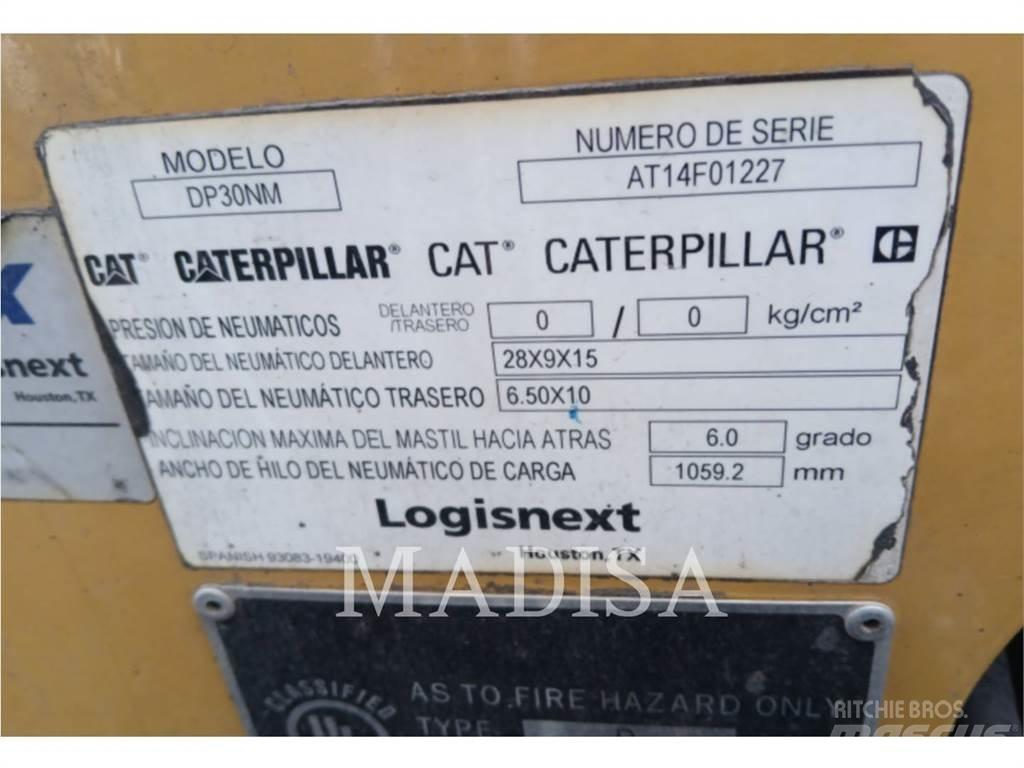 CAT LIFT TRUCKS DP30NM Dizelski viličari