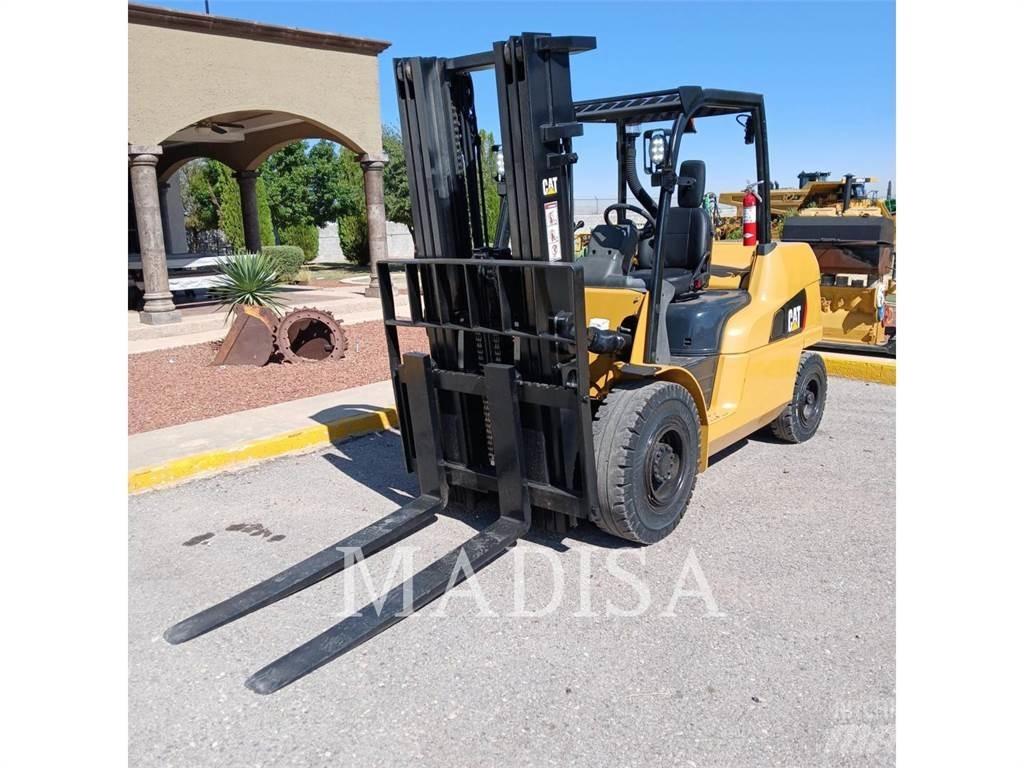 CAT LIFT TRUCKS DP50NM1 Dizelski viličari