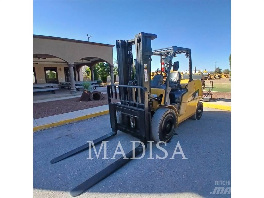 CAT LIFT TRUCKS DP50NM1 Dizelski viličari