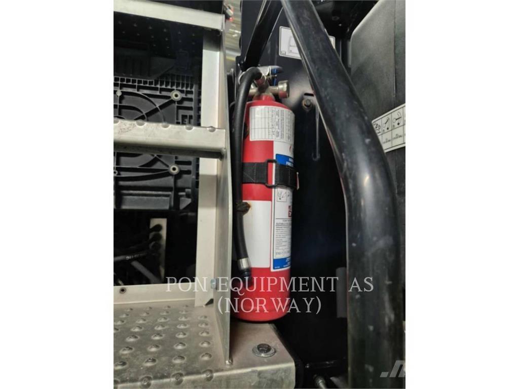 CAT M314F Bageri na kotačima